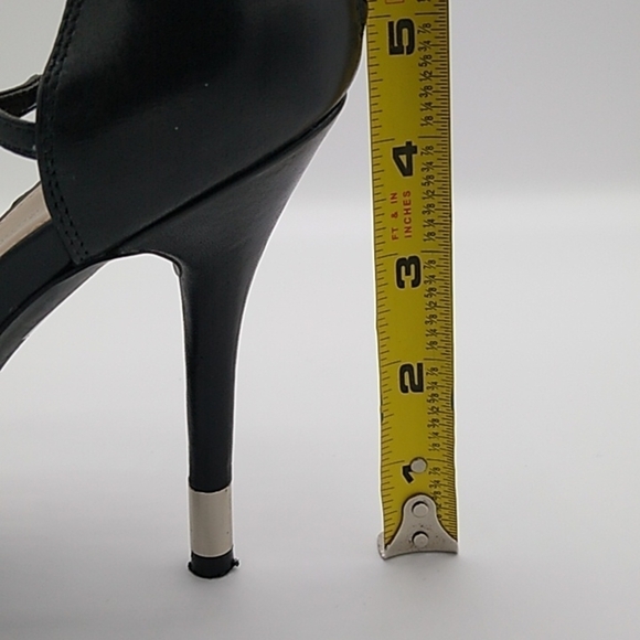 BCBGeneration Iliana Leather Heeled Sandals - Size 8.5 - Picture 12 of 16